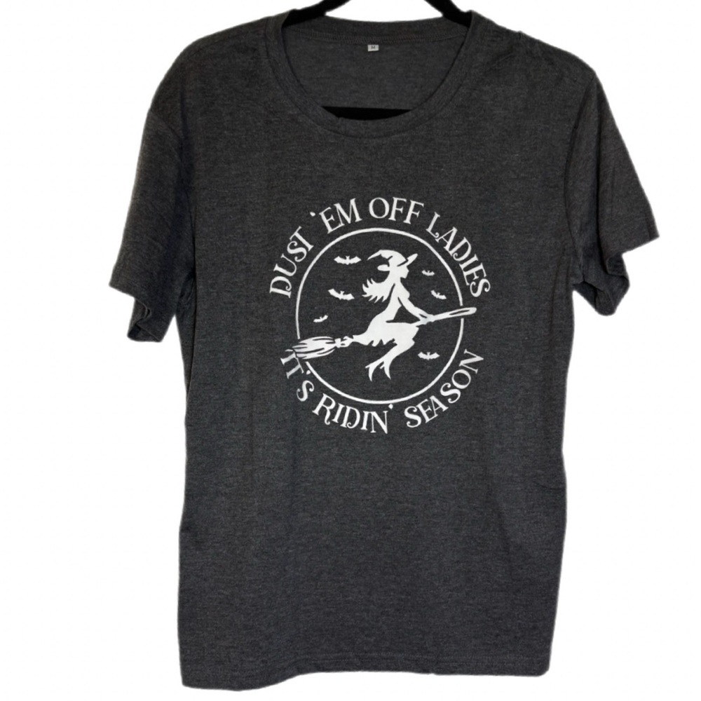 Halloween Witch “Dust ‘Em Off Ladies” Graphic Tee, Gray, NWT, Size Medium